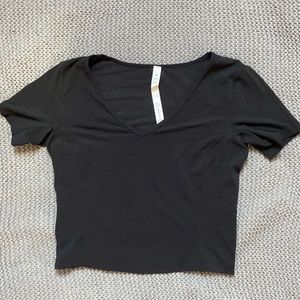 Black Cropped Lululemon T Shirt